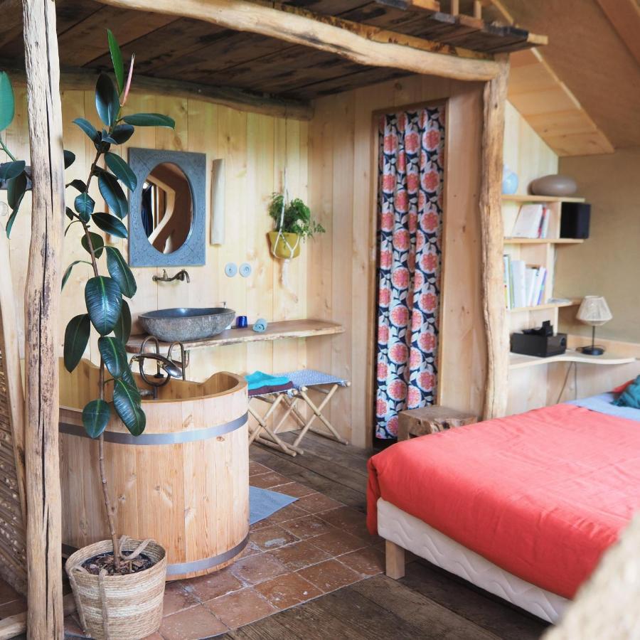 Ecolodge La Belle Verte Saint-Mʼhervé Esterno foto